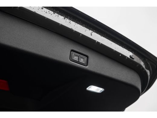 Audi Q5 S edition | Audi virtual cockpit | Exterieurpakket zwart | Hemelbekleding in zwart ActivLease financial lease