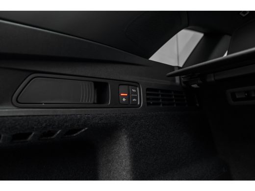 Audi Q5 S edition | Audi virtual cockpit | Exterieurpakket zwart | Hemelbekleding in zwart ActivLease financial lease