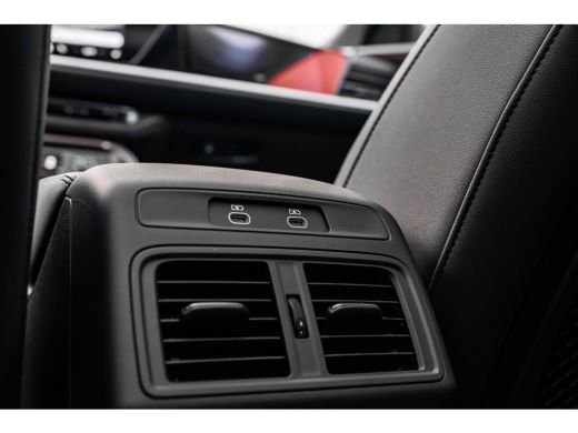 Audi Q5 S edition | Audi virtual cockpit | Exterieurpakket zwart | Hemelbekleding in zwart ActivLease financial lease
