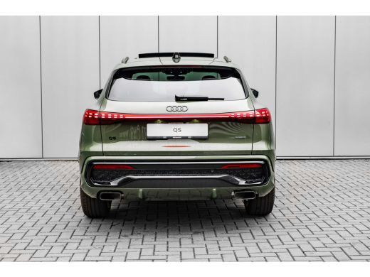 Audi Q5 S edition | Audi virtual cockpit | Exterieurpakket zwart | Hemelbekleding in zwart ActivLease financial lease