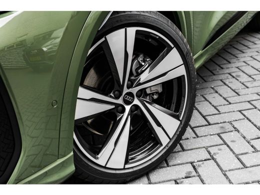 Audi Q5 S edition | Audi virtual cockpit | Exterieurpakket zwart | Hemelbekleding in zwart ActivLease financial lease