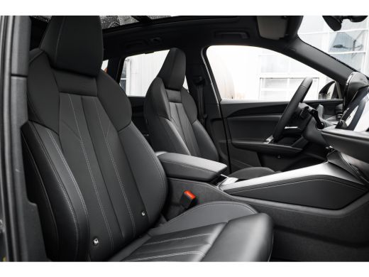 Audi Q5 S edition | Audi virtual cockpit | Exterieurpakket zwart | Hemelbekleding in zwart ActivLease financial lease