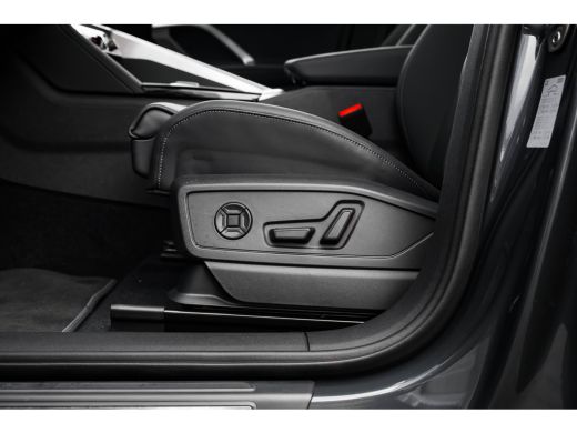 Audi Q5 S edition | Audi virtual cockpit | Hemelbekleding in zwart | Navigatie plus ActivLease financial lease