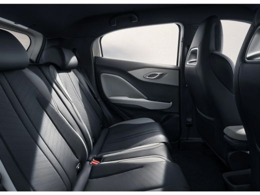 BYD DOLPHIN SURF Comfort 43 kWh | Voorraad Deals | Direct leverbaar | ActivLease financial lease