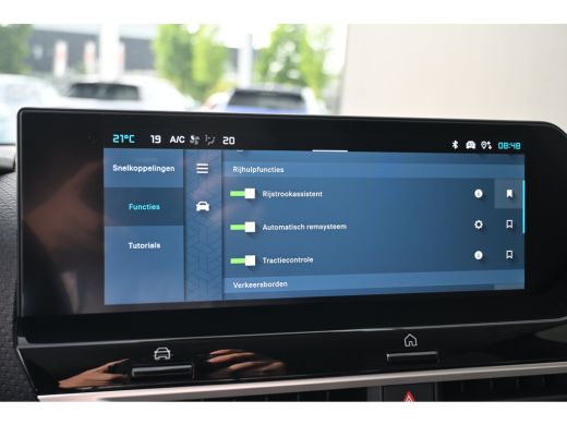 Citroën &euml;-C4 Max 156pk Extended range 54 kWh 96%SOH 3 Fase | Navigatie | Achteruitrijcamera | HUD | Stoel/Stuu... ActivLease financial lease