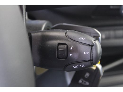Citroën &euml;-Jumpy Club XL 75 kWh | Achteruitrijcamera | Navigatie | Apple carplay & Android auto | DAB | ActivLease financial lease
