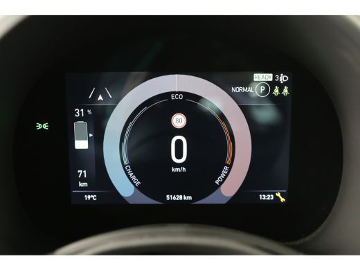 Fiat 500 Icon 42 kWh | Navigatie | Parkeersensoren | Cruise Control | Lichtmetalen velgen | Keyless | Appl... ActivLease financial lease