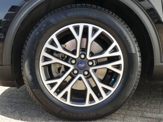 Ford Kuga 2.5 PHEV Titanium | CAMERA | ADAPTIVE CRUISE | DODEHOEKDETECTIE | STOEL+STUUR+VOORRUITVERWARMING ... ActivLease financial lease