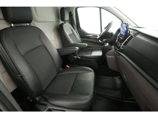 Ford Transit Custom 2.0 TDCI L1H1 Sport 185PK | Airco | Cruise | Camera | Carplay | Trekhaak ActivLease financial lease
