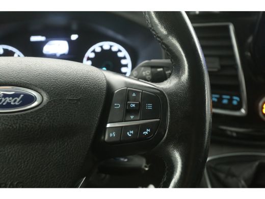 Ford Transit Custom 2.0 TDCI L1H1 Sport 185PK | Airco | Cruise | Camera | Carplay | Trekhaak ActivLease financial lease
