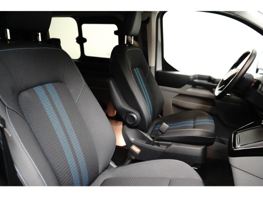 Ford Transit Custom 320 2.5 PHEV 233pk L1H1 Sport DC | Trekhaak | Driver Assistance Pack | Elektr. schuifdeuren | 5 j... ActivLease financial lease