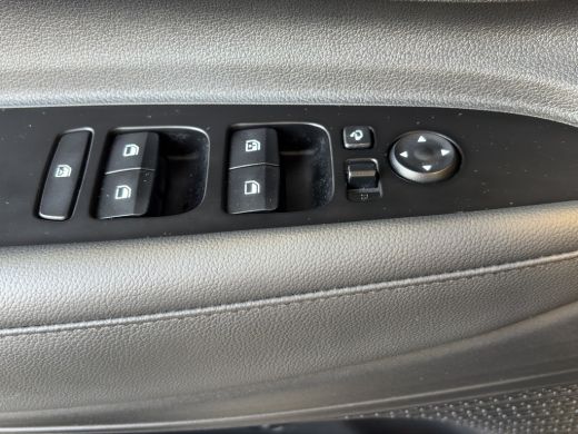Hyundai i20 1.2 MPI 83pk Comfort | Airco | Camera | Carplay | Cruise control | Dodehoek detectie | Navigatie ... ActivLease financial lease