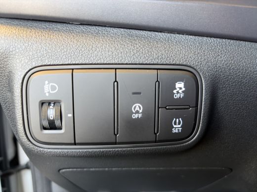 Hyundai i20 1.2 MPI 83pk Comfort | Airco | Camera | Carplay | Cruise control | Dodehoek detectie | Navigatie ... ActivLease financial lease