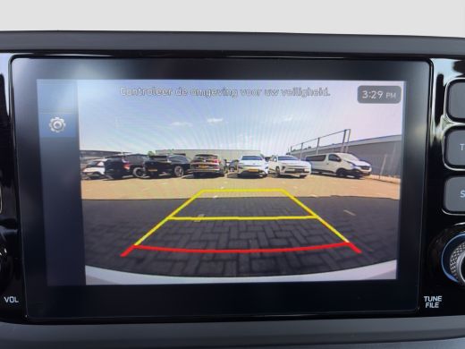 Hyundai i20 1.2 MPI 83pk Comfort | Airco | Camera | Carplay | Cruise control | Dodehoek detectie | Navigatie ... ActivLease financial lease