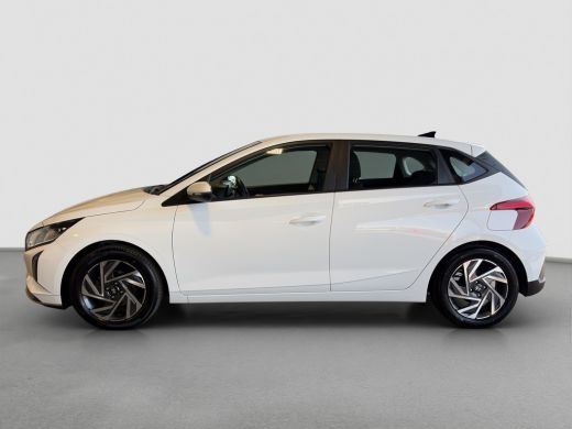 Hyundai i20 1.2 MPI 83pk Comfort | Airco | Camera | Carplay | Cruise control | Dodehoek detectie | Navigatie ... ActivLease financial lease