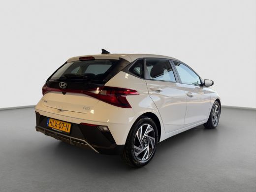 Hyundai i20 1.2 MPI 83pk Comfort | Airco | Camera | Carplay | Cruise control | Dodehoek detectie | Navigatie ... ActivLease financial lease