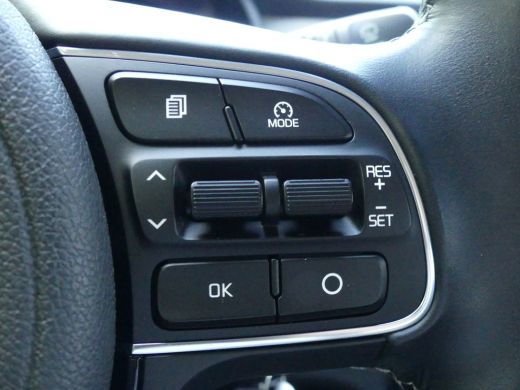 Kia Niro 1.6 GDi Hybrid DynamicLine | CAMERA | PARKEERSENSOREN | APPLE CARPLAY / ANDRIOD AUTO | NAVI | LMV... ActivLease financial lease