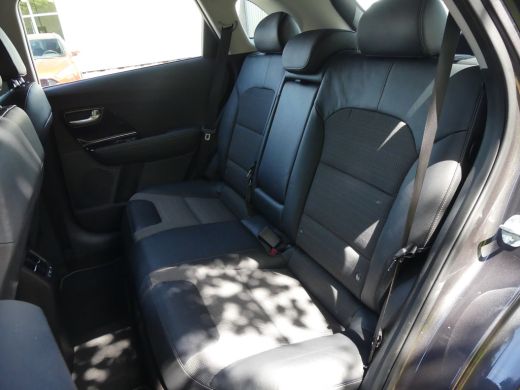 Kia Niro 1.6 GDi Hybrid DynamicLine | CAMERA | PARKEERSENSOREN | APPLE CARPLAY / ANDRIOD AUTO | NAVI | LMV... ActivLease financial lease