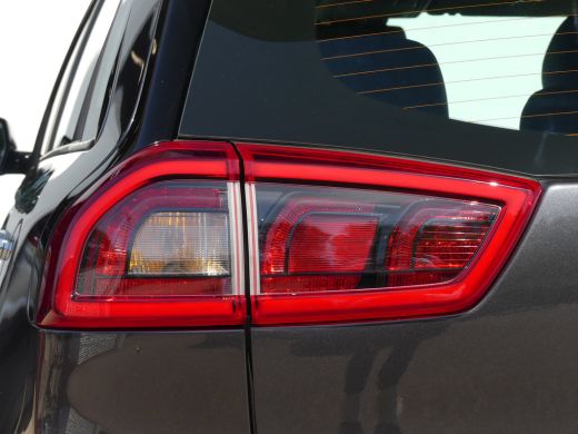 Kia Niro 1.6 GDi Hybrid DynamicLine | CAMERA | PARKEERSENSOREN | APPLE CARPLAY / ANDRIOD AUTO | NAVI | LMV... ActivLease financial lease