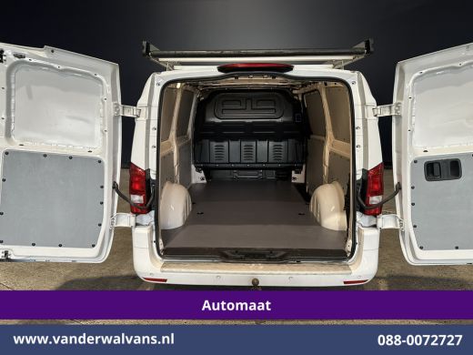Mercedes-Benz Vito 114 CDI 136pk 9G-Tronic Automaat L2H1 Euro6 Airco | Camera | Navigatie | Imperiaal | 2500kg Trekh... ActivLease financial lease