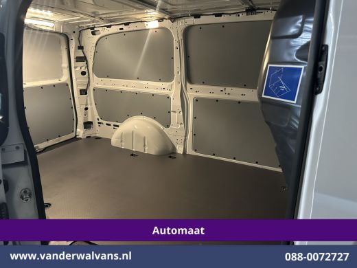Mercedes-Benz Vito 114 CDI 136pk 9G-Tronic Automaat L2H1 Euro6 Airco | Camera | Navigatie | Imperiaal | 2500kg Trekh... ActivLease financial lease