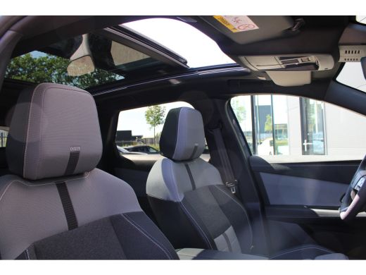 Opel Grandland 1.6 Turbo Plug-in-Hybrid Business Edition GS | Panorama/schuifdak | Trekhaak | All season | Focal... ActivLease financial lease
