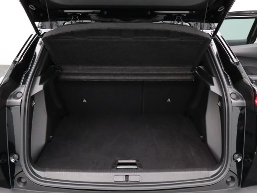 Peugeot e-2008 EV Allure Avantage 54 kWh | 360* Camera | Adaptieve cruise | Navi | Carplay | PDC V+A | 17"LMV | ActivLease financial lease