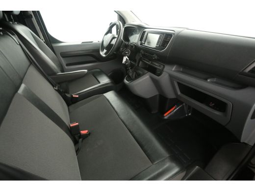 Peugeot Expert 2.0 BlueHDI L2H1 | Glasresteel | Airco | Cruise | Glasauto | Carplay | Trekhaak | 3 Zits ActivLease financial lease
