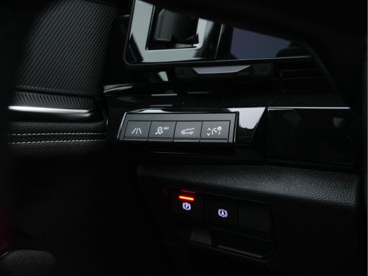Renault Austral 1.2 E-Tech full hybrid 200 techno (INCL-BTW) *LEATHER-FABRIC | FULL-LED | HEATED-COMFORTSEATS | D... ActivLease financial lease
