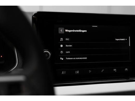 Seat Arona Style | Airconditioning automatisch met 2-zone-temperatuurregeling | Automatisch dimmende binnens... ActivLease financial lease