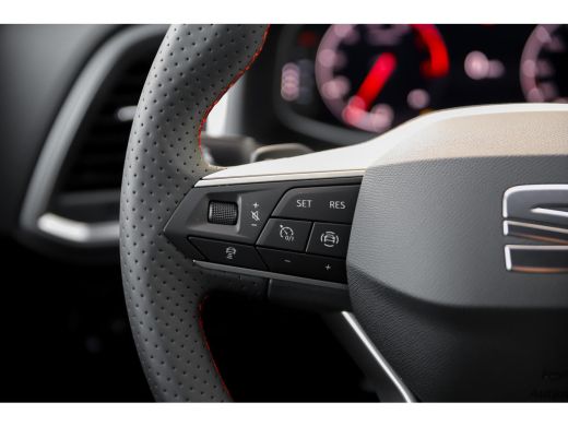 Seat Ateca FR Business Intense | Achteruitrijcamera | Airconditioning automatisch met 2-zone-temperatuurrege... ActivLease financial lease