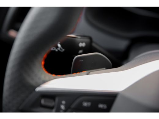 Seat Ateca FR Business Intense | Achteruitrijcamera | Airconditioning automatisch met 2-zone-temperatuurrege... ActivLease financial lease