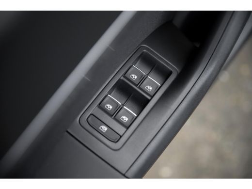 Seat Ateca FR Business Intense | Achteruitrijcamera | Airconditioning automatisch met 2-zone-temperatuurrege... ActivLease financial lease