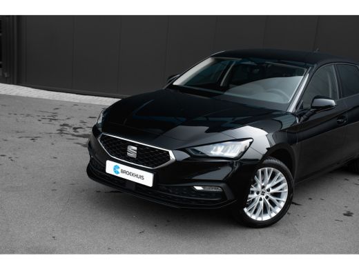 Seat Leon Style Business Intense - eHybrid | Achteruitrijcamera | Automatisch dimmende binnenspiegel | Donk... ActivLease financial lease