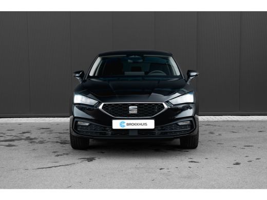 Seat Leon Style Business Intense - eHybrid | Achteruitrijcamera | Automatisch dimmende binnenspiegel | Donk... ActivLease financial lease