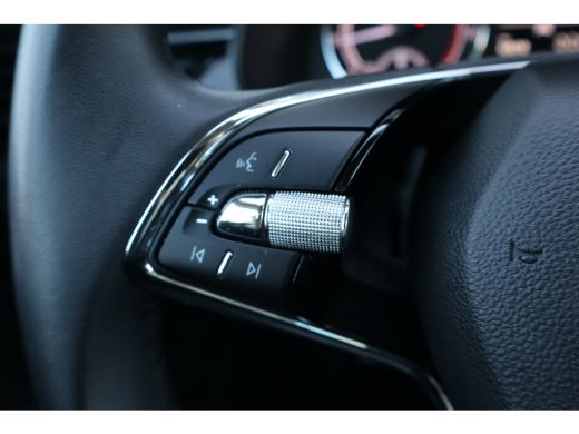 Skoda Kamiq 1.0 TSI Ambition 110PK | Airco | Cruise control | Elektrische ramen voor ActivLease financial lease