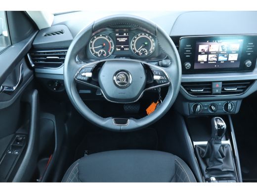 Skoda Kamiq 1.0 TSI Ambition 110PK | Airco | Cruise control | Elektrische ramen voor ActivLease financial lease