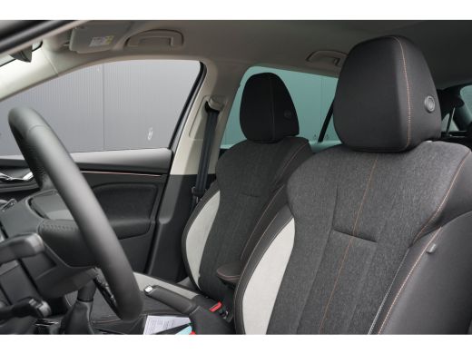 Skoda Kamiq Business Edition | Achteruitrijcamera | Adaptive Cruise Control | Chromen raamlijsten ActivLease financial lease