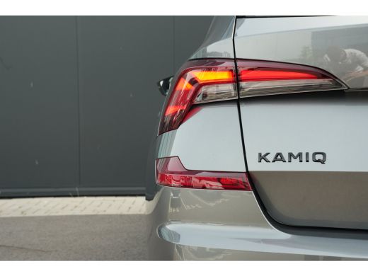 Skoda Kamiq Monte Carlo | Achteruitrijcamera | Cruise control met speedlimiter | Driver Activity Assistant, v... ActivLease financial lease