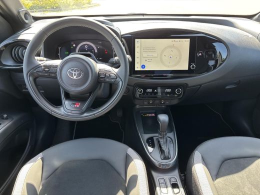 Toyota Aygo Hybrid 115 GR Sport | &euro; 1.500 extra inruilwaarde | ActivLease financial lease