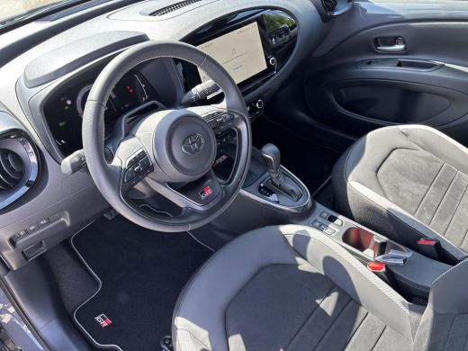 Toyota Aygo Hybrid 115 GR Sport | &euro; 1.500 extra inruilwaarde | ActivLease financial lease