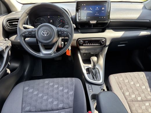 Toyota Yaris 1.5 Hybrid 115 Comfort | Uit voorraad leverbaar | ActivLease financial lease