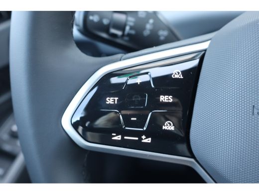 Volkswagen ID.7 Limited Edition | Achteruitrijcamera (Rear View) | Airconditioning automatisch, 2-zone (Climatron... ActivLease financial lease
