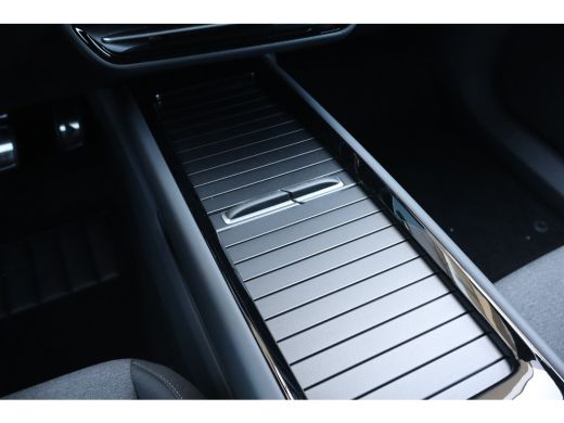 Volkswagen ID.7 Limited Edition | Achteruitrijcamera (Rear View) | Airconditioning automatisch, 2-zone (Climatron... ActivLease financial lease