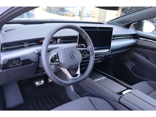 Volkswagen ID.7 Limited Edition | Achteruitrijcamera (Rear View) | Airconditioning automatisch, 2-zone (Climatron... ActivLease financial lease