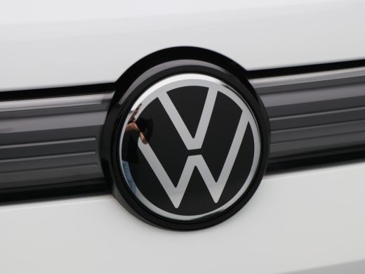 Volkswagen Tiguan 1.5 eHybrid 272 Pk Automaat R-Line Edition | Black Style | Panoramadak | Stoelverwarming | Trekha... ActivLease financial lease