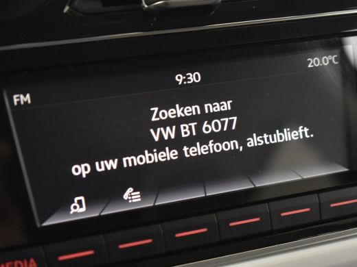 Volkswagen up! 1.0 BMT beats 60PK | Achteruitrijcamera | Cruise control | Parkeersensoren achter | Airco | DAB |... ActivLease financial lease