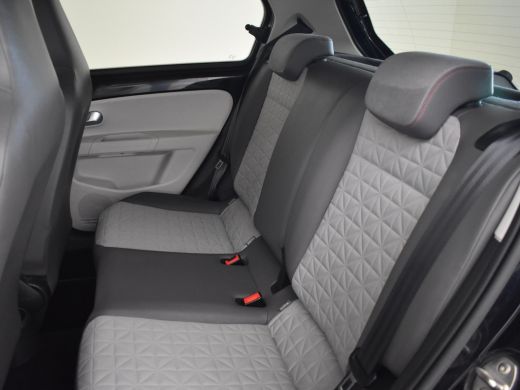 Volkswagen up! 1.0 BMT beats 60PK | Achteruitrijcamera | Cruise control | Parkeersensoren achter | Airco | DAB |... ActivLease financial lease