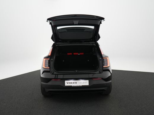 Volvo  EX30 Single Extended Plus Europa 69 kWh | Elek. Stoelen | Stoel- & stuurverwarming | Trekhaak | Harman... ActivLease financial lease
