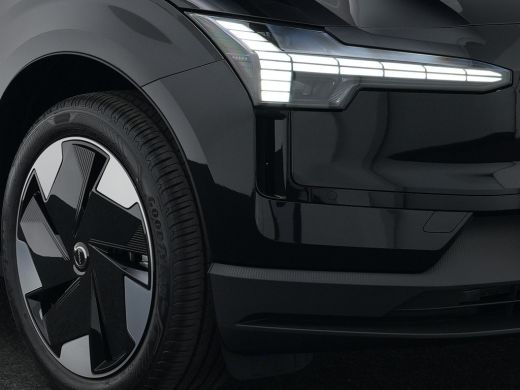 Volvo  EX30 Single Extended Plus Europa 69 kWh | Elek. Stoelen | Stoel- & stuurverwarming | Trekhaak | Harman... ActivLease financial lease